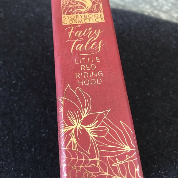 Storybook cosmetics - Picture 2 of 4